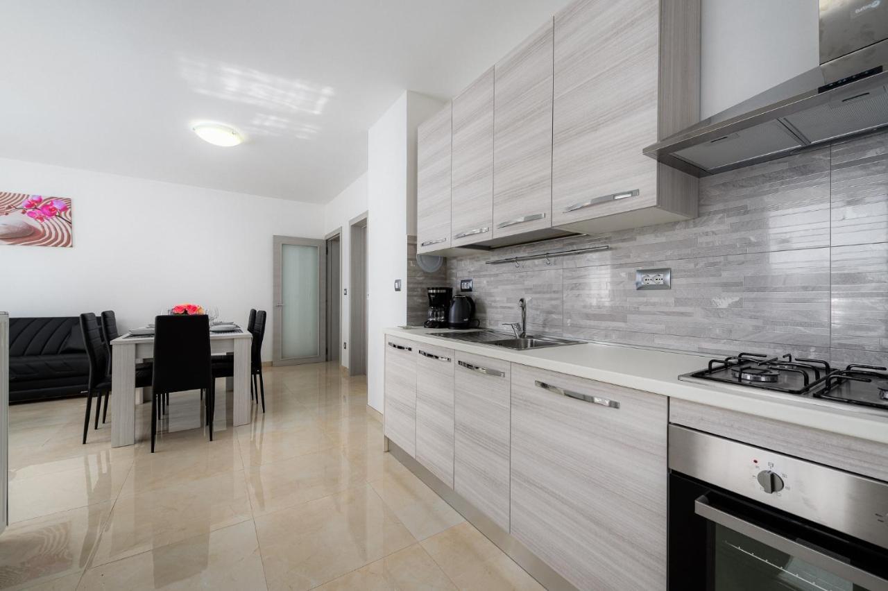 Stancija Amoroso Porec Apartments Экстерьер фото