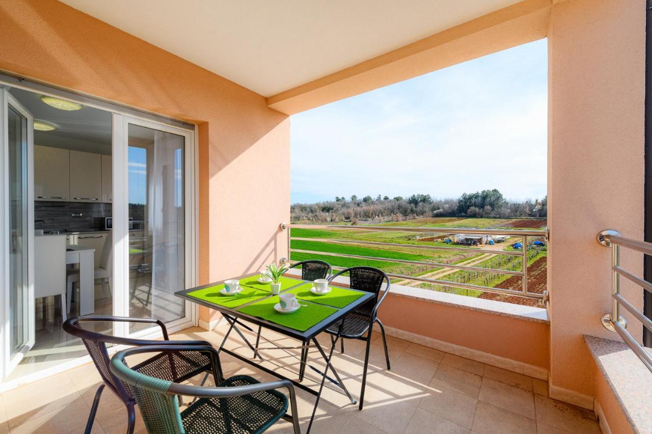 Stancija Amoroso Porec Apartments Экстерьер фото