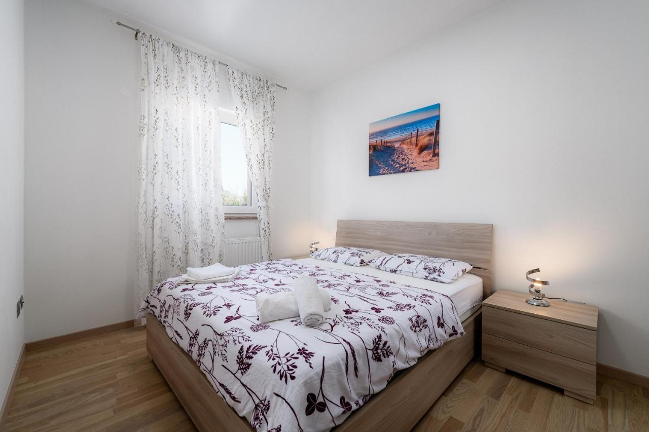 Stancija Amoroso Porec Apartments Экстерьер фото
