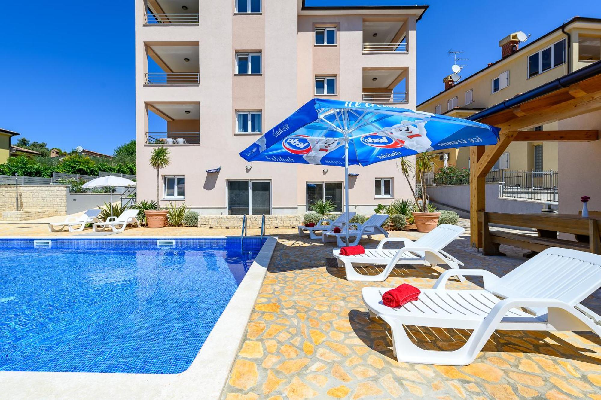 Stancija Amoroso Porec Apartments Экстерьер фото